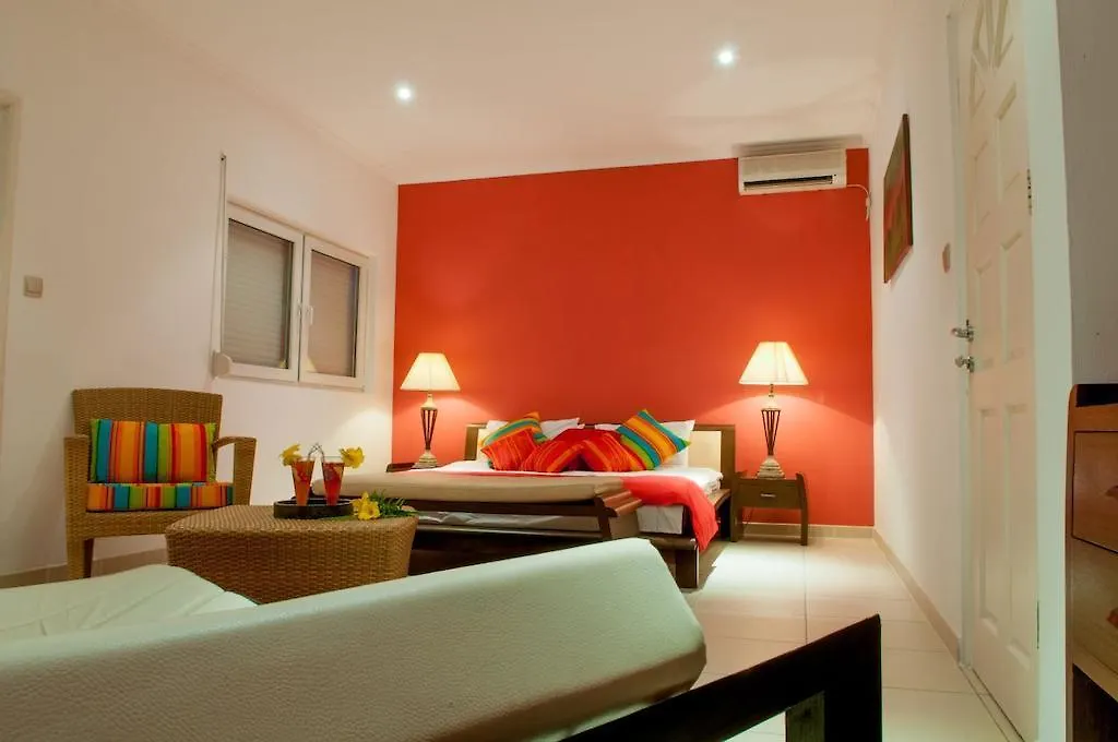 Carpe Diem Apartment Anse Etoile 0*,